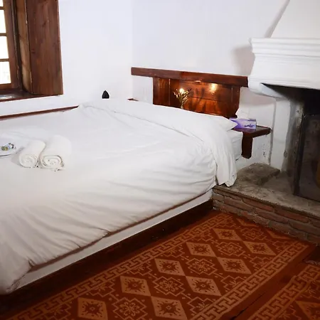 Katerinas Vila Magouliana